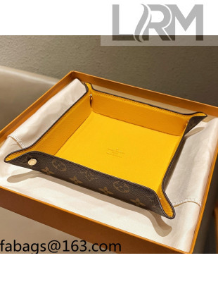 Louis Vuitton Monogram Canvas and Leather Tray 20cm Yellow 2021 01