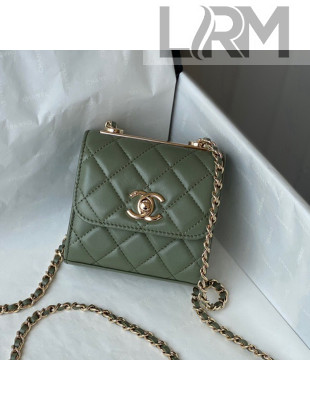 Chanel Lambskin Clutch with Chain and Metallic Band AP2469 Green 2021 