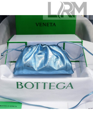 Bottega Veneta The Mini Pouch Soft Clutch Bag in Metallic Blue Calfskin 2020 585852
