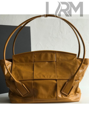 Bottega Veneta Medium Arco Slouch Top Handle Bag in Maxi-Woven Shiny Paper Calfskin Brown 2020