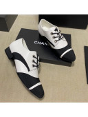 Chanel Vintage Lace-ups Brogue Shoes in Leather and Fabric Patchwork White 2020