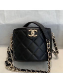 Chanel Quilted Lambskin Chain Round Vanity Case AS1355 Black 2019