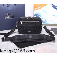 Dior Men's Safari Messenger Bag in Black Dior Oblique Jacquard 2022 93307 01
