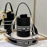 Dior Small Bucket Bag in Smooth Calfskin Black 2022 6300