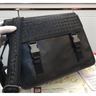 Bottega Veneta Man's Intrecciato Messenger Bag 548337 Black 2019