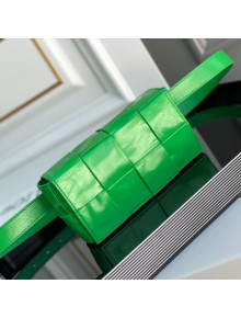 Bottega Veneta Belt Cassette Bag in Wax Maxi-Woven Calfskin Parakeet Green 2021