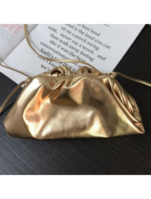 Bottega Veneta Small The Pouch 22 Clutch in Crinkled Metallic Leather Gold 2019