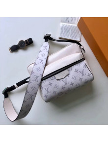 Louis Vuitton Outdoor Messenger Bag MM M43845 White 2019
