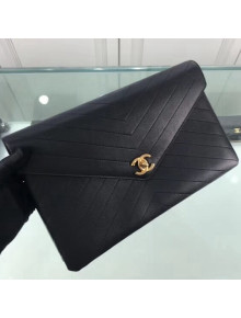Chanel Chevron Calfskin & Gold-tone Metal Clutch Black A57434 2018