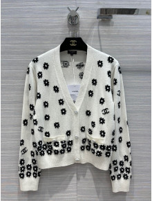 Chanel Cashmere Knit Daisy Cardigan White 2022 05