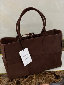 Bottega Veneta Arco Tote Bag in Maxi-Woven Suede Dark Brown 2021 614486
