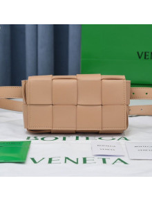 Bottega Veneta The Belt Cassette Bag in Maxi-Woven Lambskin Nude 2021 08