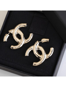 Chanel CC Shiny Stud Earrings Gold 2021 50